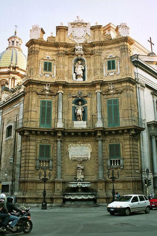 Casa Tea: Nel Cuore Del Centro Storico Палермо Экстерьер фото